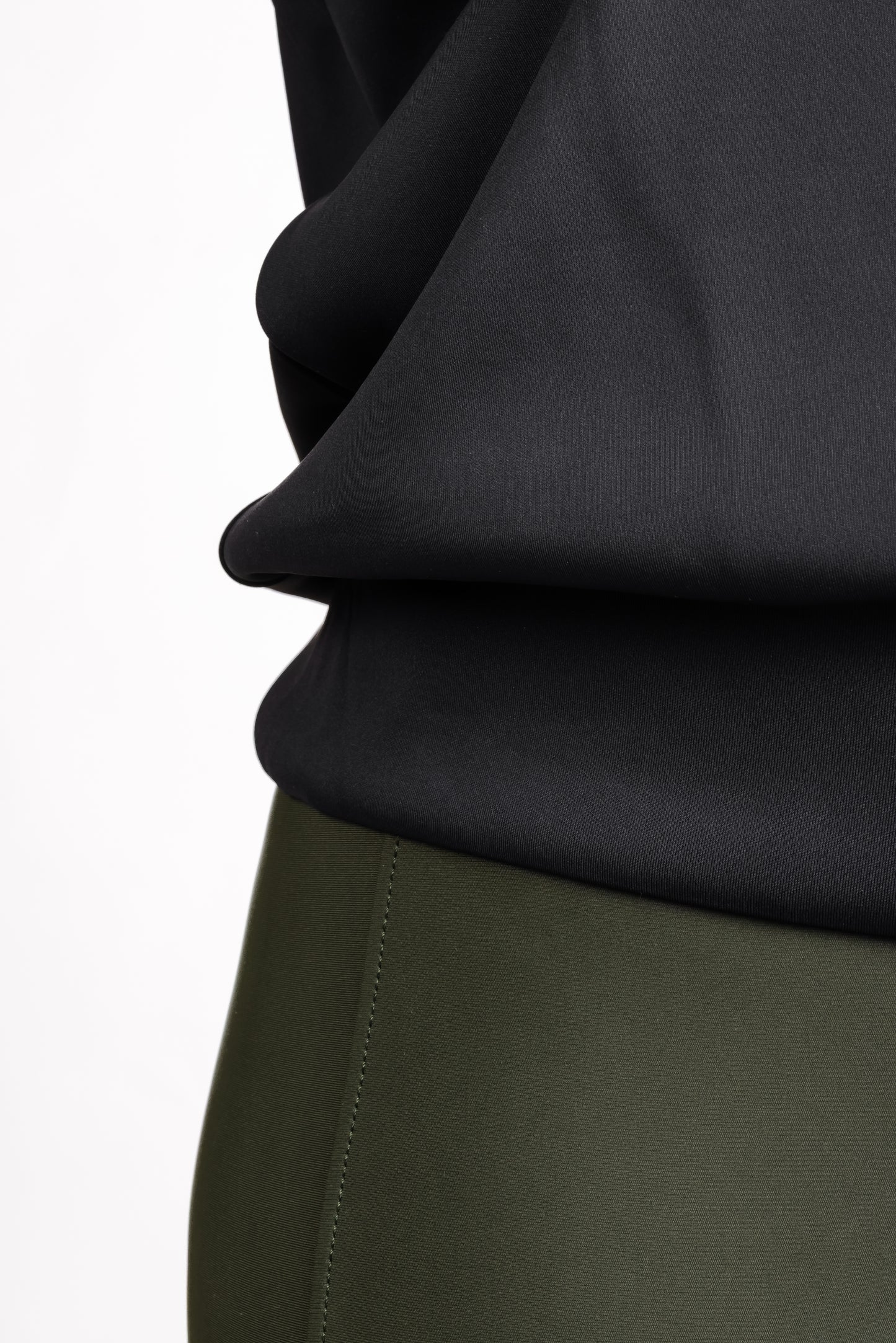 PLUS - Falsterbo Sweater Zwart