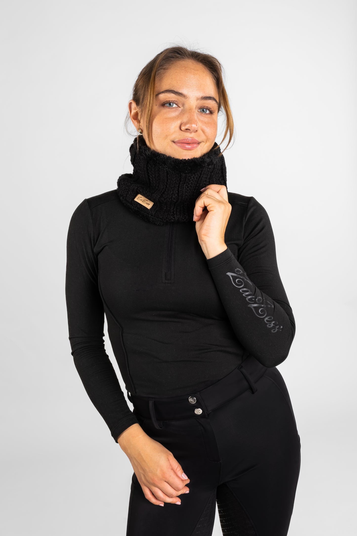 Kiruna Scarf Black