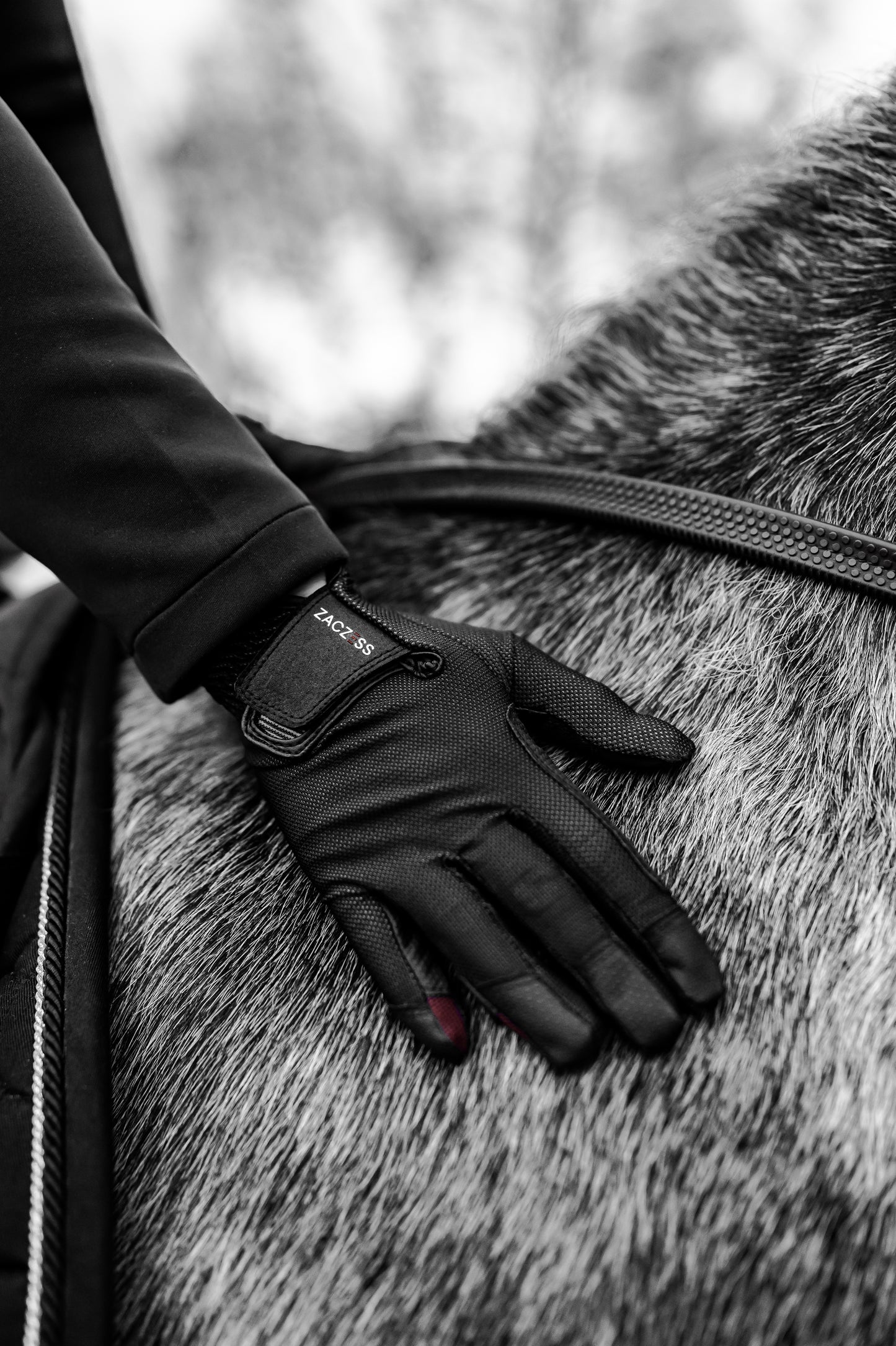 Breeze Glove