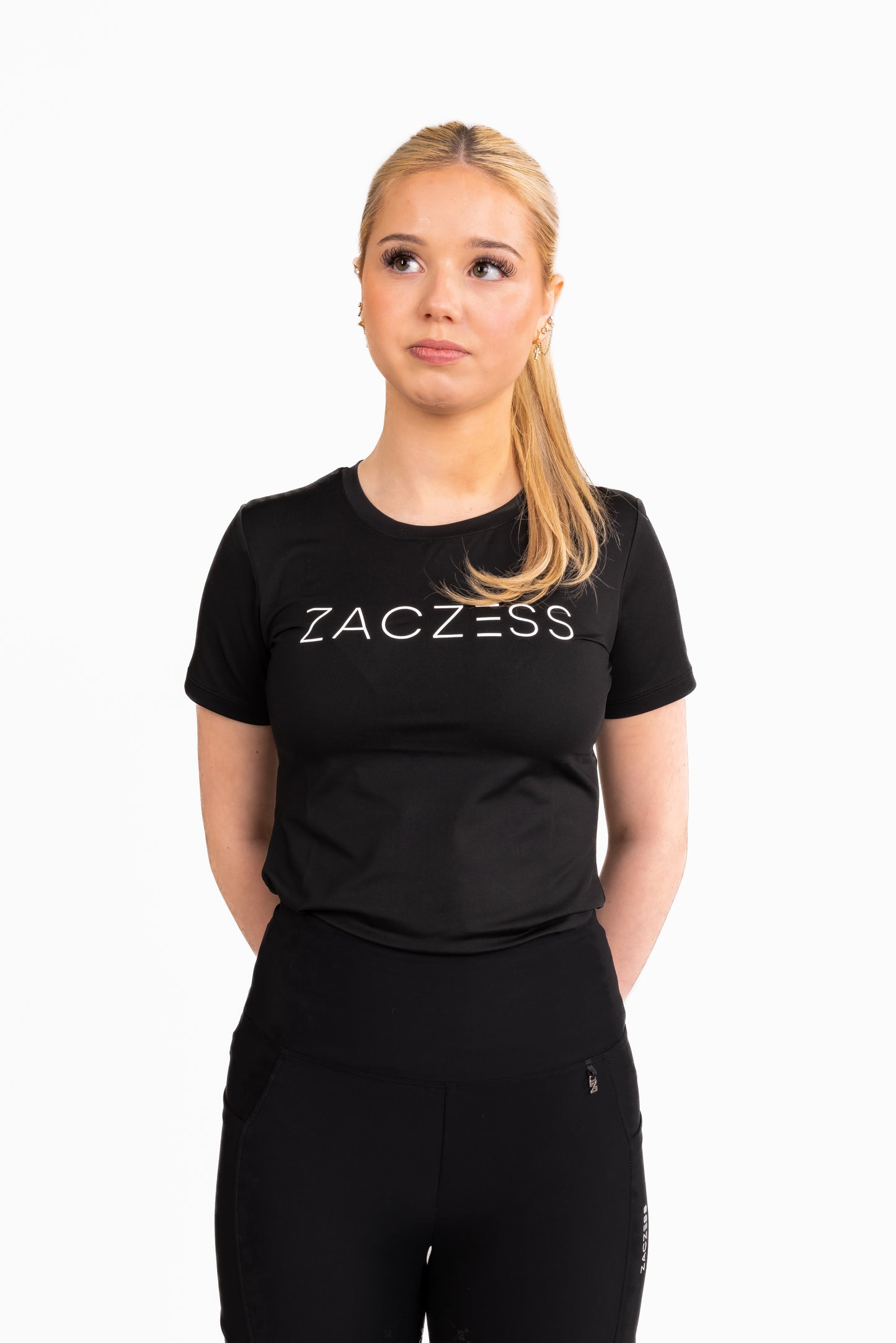 YR - Sofia Zwart T-shirt