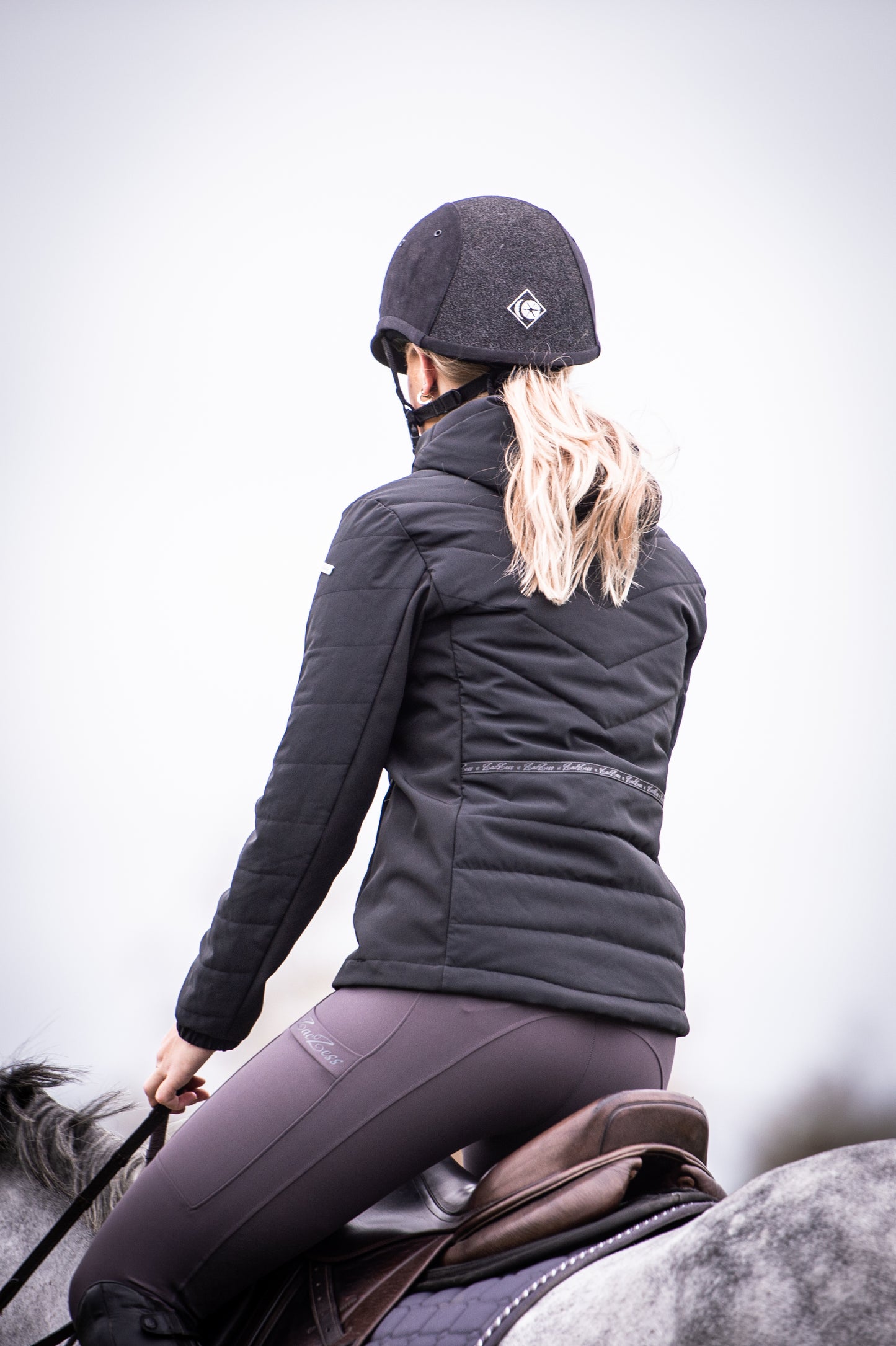 YR - Chelsea Black Jacket